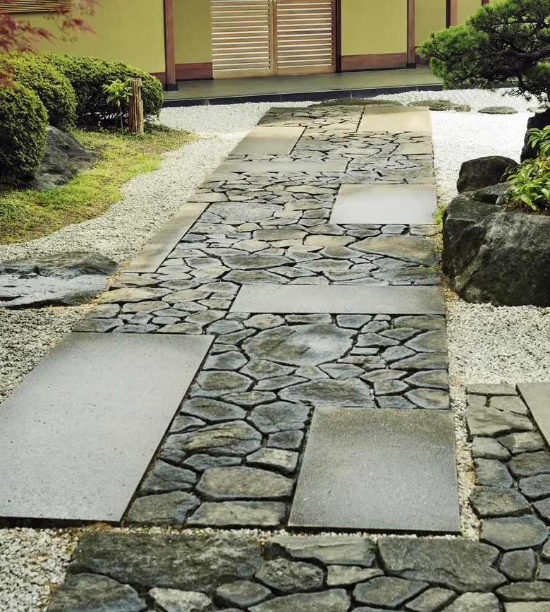 Walkways & Front Entrances